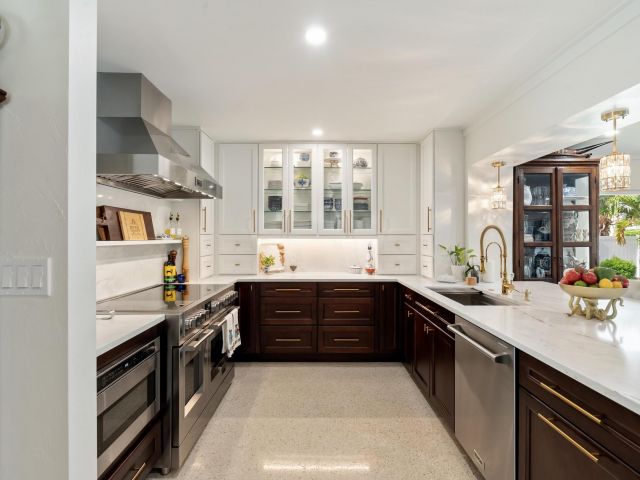 Продажа дома по адресу 2122 Northridge Road - фото 6315413