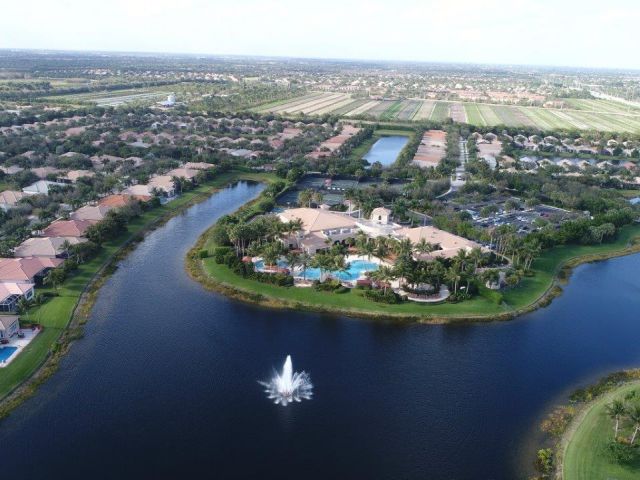 Продажа дома по адресу 13226 Solana Beach Cove - фото 6315459