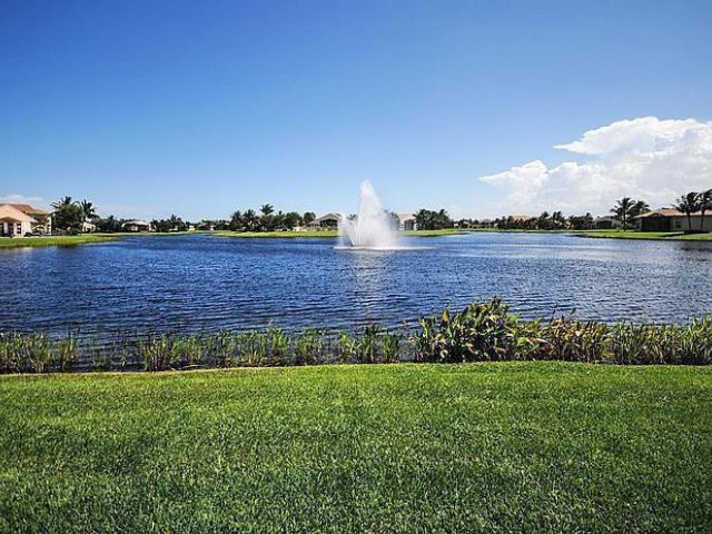 Продажа дома по адресу 13226 Solana Beach Cove - фото 6315462