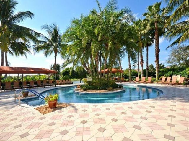 Продажа дома по адресу 13226 Solana Beach Cove - фото 6315474