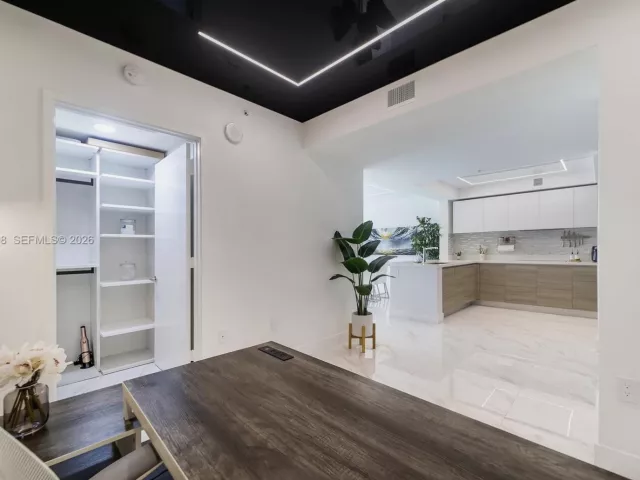 Продажа квартиры #4-2203 - фото 6316641