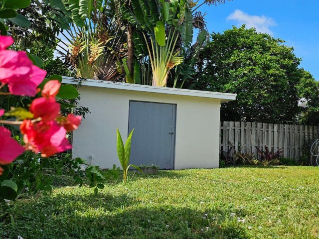 Продажа дома по адресу 4534 Brady Boulevard - фото 6315420