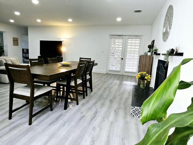 Продажа дома по адресу 4534 Brady Boulevard - фото 6315431