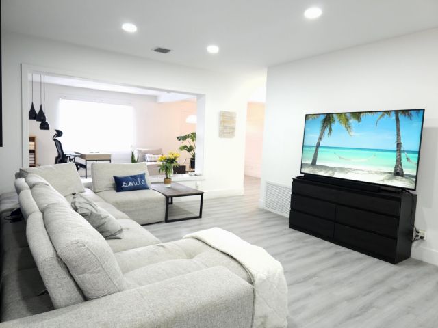 Продажа дома по адресу 4534 Brady Boulevard - фото 6315432