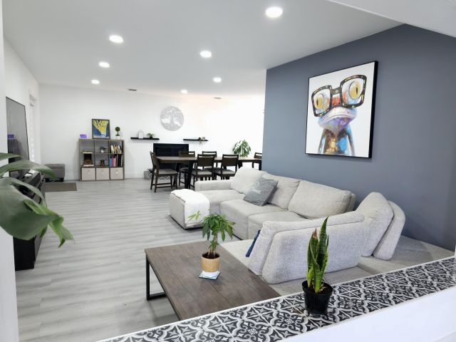 Продажа дома по адресу 4534 Brady Boulevard - фото 6315433