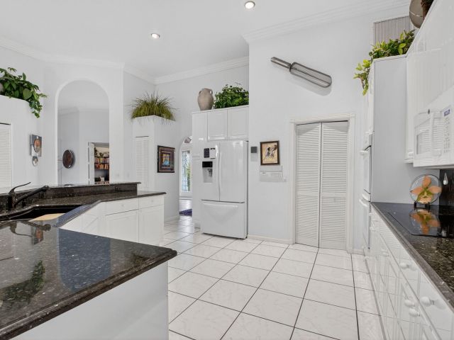 Продажа дома по адресу 19254 Bay Leaf Court - фото 6319245