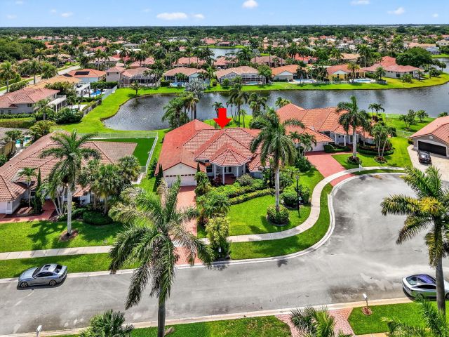 Продажа дома по адресу 19254 Bay Leaf Court - фото 6319258