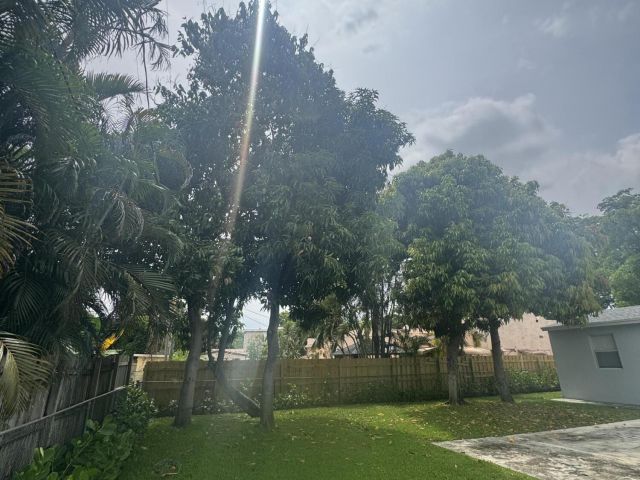 Дом в аренду по адресу 721 Nathan Hale Road - фото 6319558