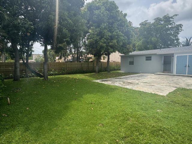 Дом в аренду по адресу 721 Nathan Hale Road - фото 6319559