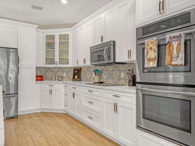 Продажа дома по адресу 18640 Ocean Mist Drive - фото 6365340