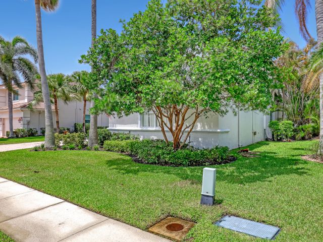 Продажа дома по адресу 18640 Ocean Mist Drive - фото 6365354