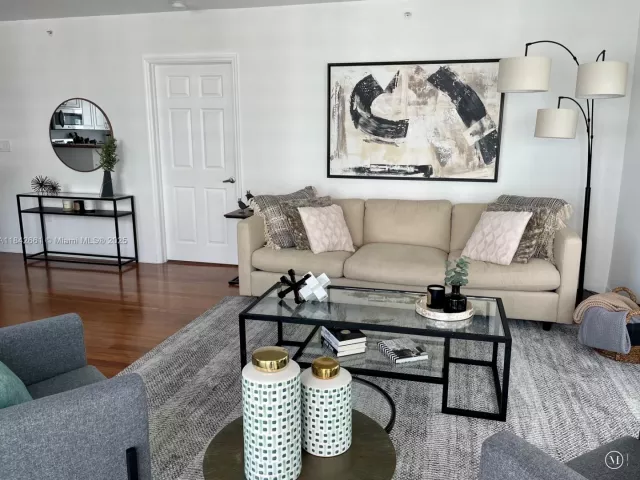 Продажа квартиры #2802 - фото 6314348