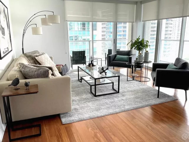 Продажа квартиры #2802 - фото 6314351