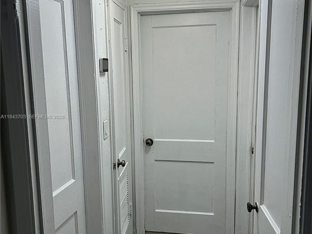 Продажа дома по адресу 13325 NE 10th Ave - фото 6333607