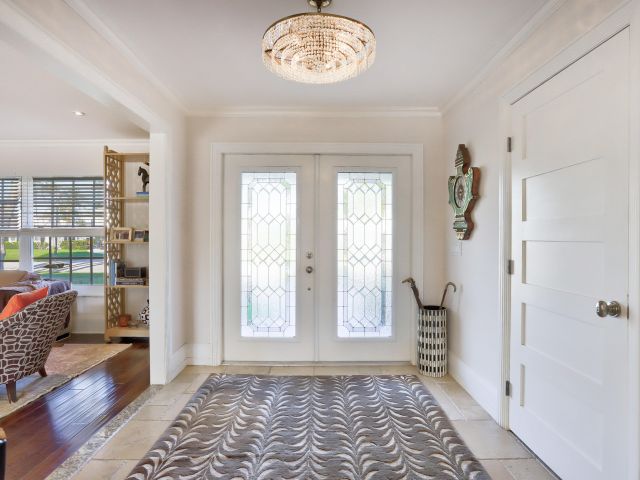 Дом в аренду по адресу 835 Canary Walk - фото 6315366