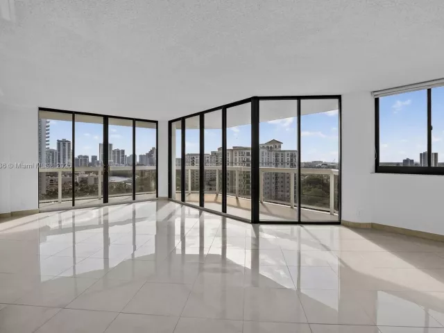 Продажа квартиры #1405 - фото 6330819