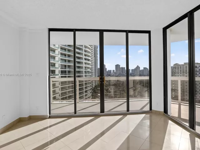 Продажа квартиры #1405 - фото 6330814