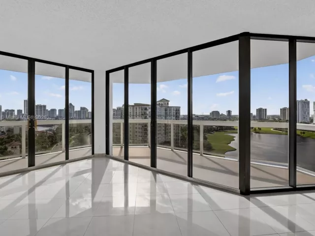 Продажа квартиры #1405 - фото 6330815