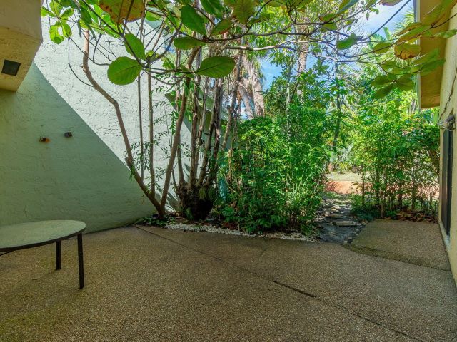 Дом в аренду по адресу 6090 Aloma Lane - фото 6391282