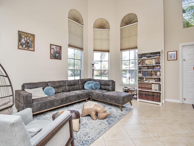 Продажа дома по адресу 9851 Palma Vista Way - фото 6688661