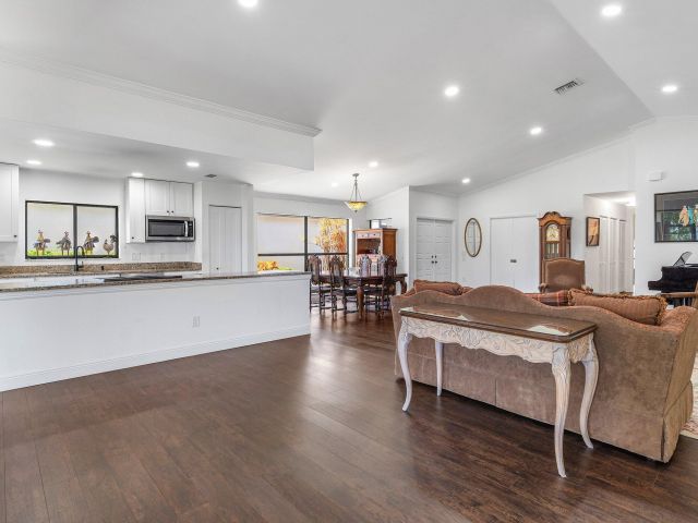 Продажа дома по адресу 11146 Highland Circle - фото 6545185