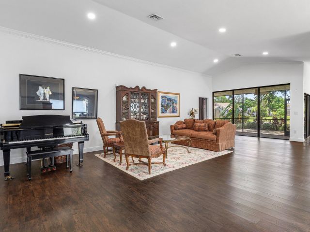 Продажа дома по адресу 11146 Highland Circle - фото 6545187