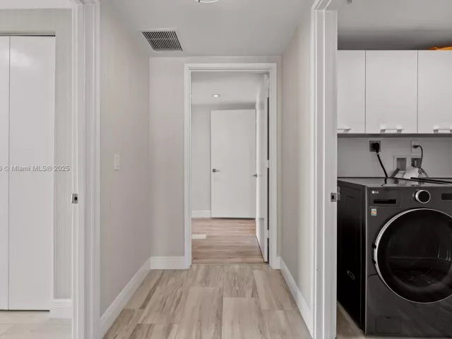 Продажа квартиры #4-1107 - фото 6324842