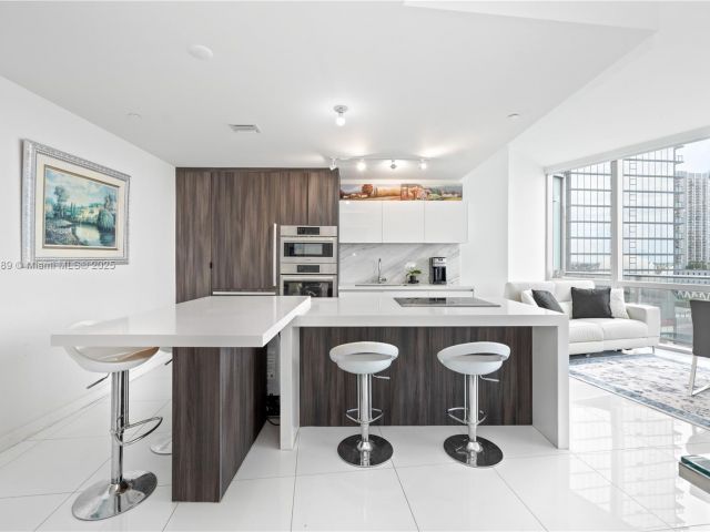 Продажа квартиры #1410 - фото 6332047