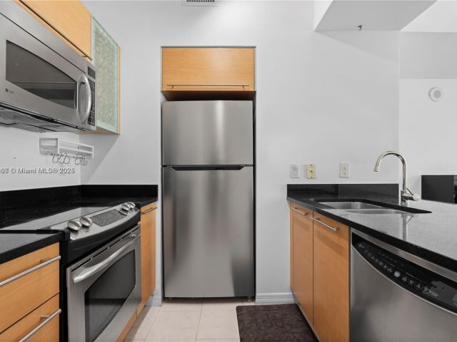 Продажа квартиры #501 - фото 7461255