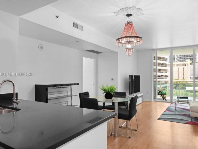 Продажа квартиры #501 - фото 7461256