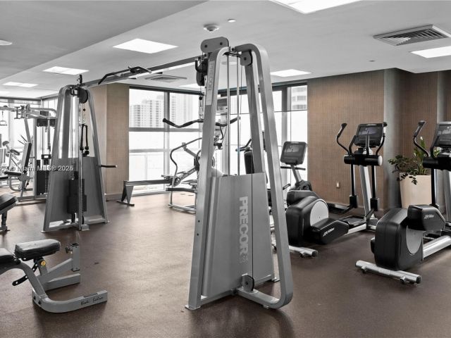 Продажа квартиры #501 - фото 7461270