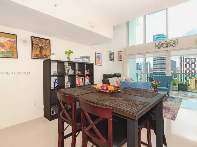 Продажа квартиры #1503 - фото 6757313