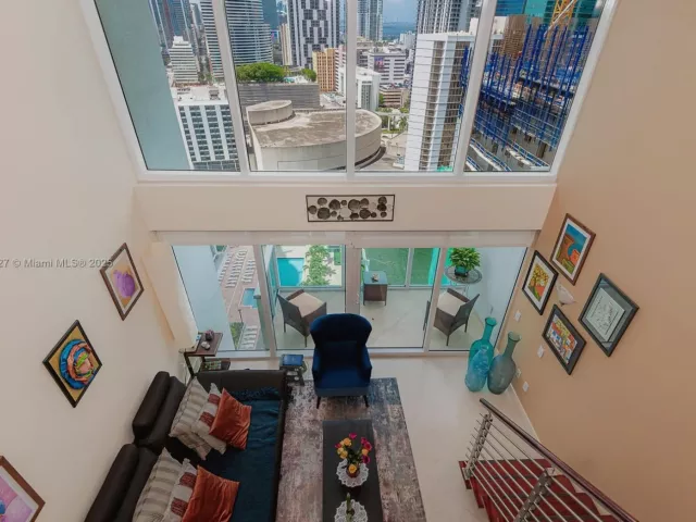 Продажа квартиры #1503 - фото 6757302