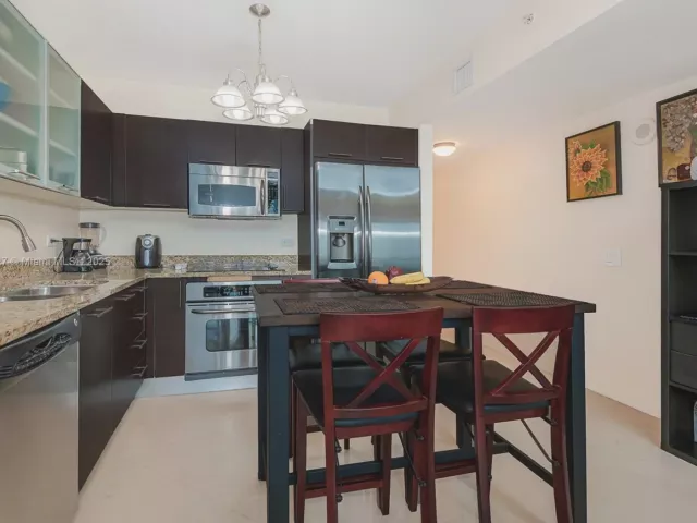 Продажа квартиры #1503 - фото 6757307