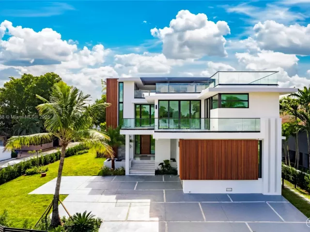 Дом в аренду по адресу 1248 NE 89th St - фото 6330242