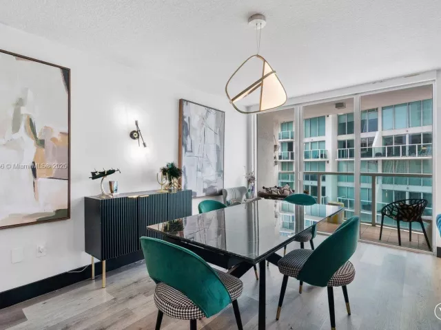 Продажа квартиры #2911 - фото 6327262