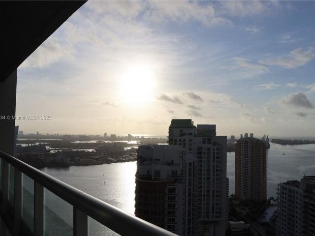 Продажа квартиры #4207 - фото 6324355