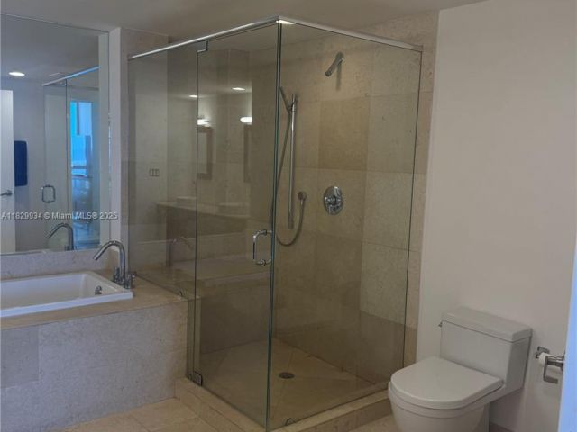 Продажа квартиры #4207 - фото 6324360