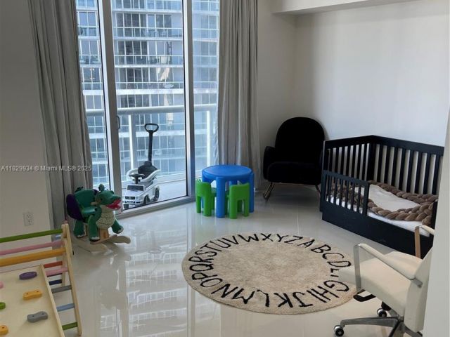 Продажа квартиры #4207 - фото 6324361