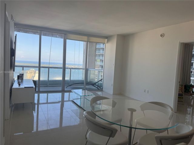 Продажа квартиры #4207 - фото 6324363