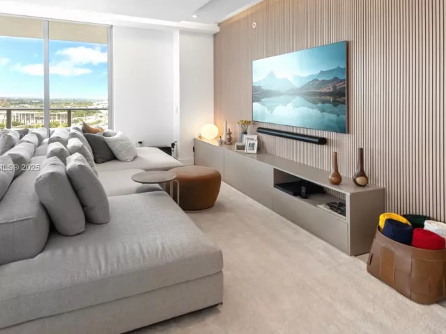 Продажа квартиры #2102 - фото 6335990