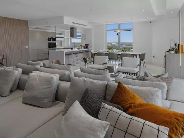 Продажа квартиры #2102 - фото 6335991