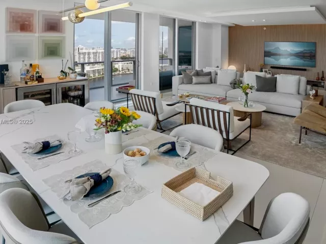 Продажа квартиры #2102 - фото 6335992