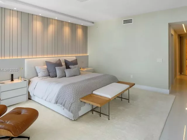 Продажа квартиры #2102 - фото 6335975