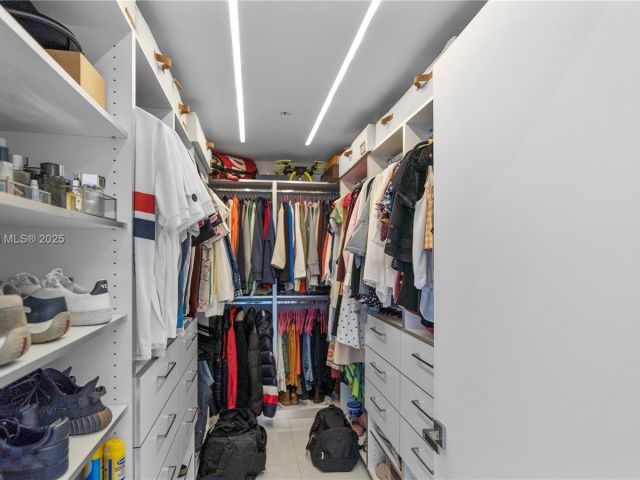 Продажа квартиры #2102 - фото 6335974