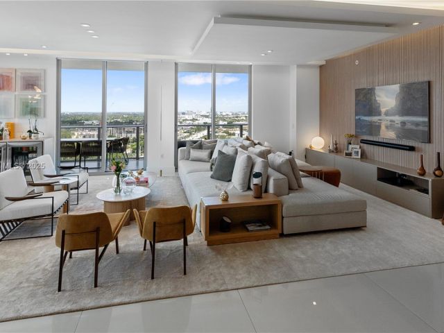 Продажа квартиры #2102 - фото 6335986