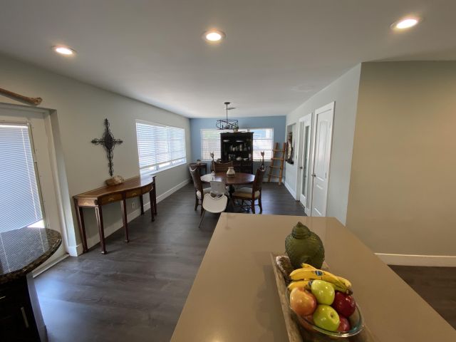 Продажа дома по адресу 124 SE 11th Street - фото 6337070