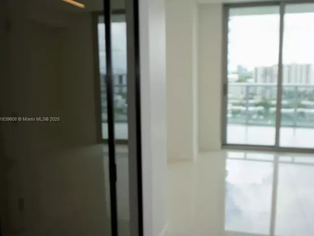 Продажа квартиры #4-1808 - фото 6348958