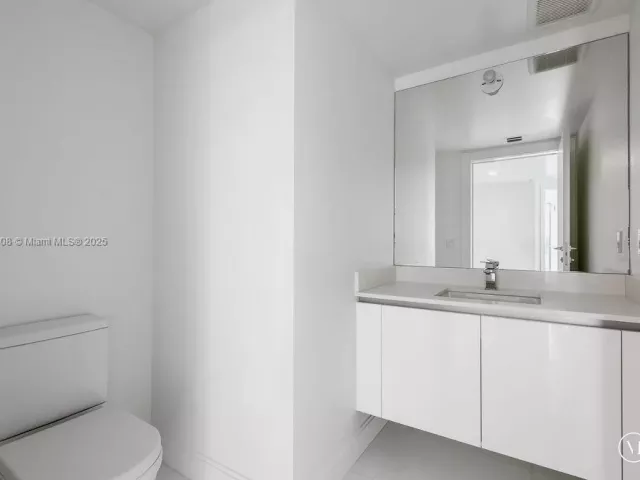 Продажа квартиры #4-1808 - фото 6348960