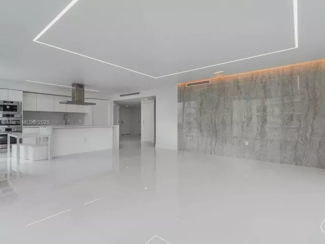 Продажа квартиры #4-1808 - фото 6348961